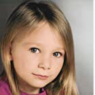 Tatum McCann به عنوان Samantha Newman at 5 Years Old