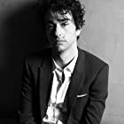Alex Wolff به عنوان Young Spencer