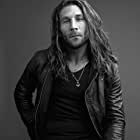 Zach McGowan به عنوان Shkelgim