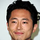 Steven Yeun به عنوان Mark Grayson