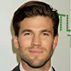 Austin Stowell به عنوان Nately