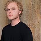 Joe Adler به عنوان Jason Wylie