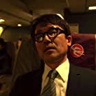 Yoshiaki Kobayashi به عنوان Japanese Bus Man