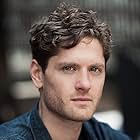 Kyle Soller به عنوان Alfred Hillinghead