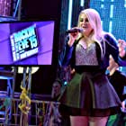 Meghan Trainor به عنوان Fairy Godmother