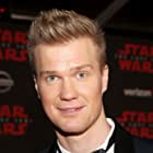 Joonas Suotamo به عنوان Chewbacca