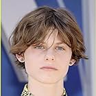Cameron Crovetti به عنوان Young Boy