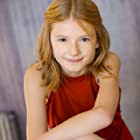 Skyler Elyse Philpot به عنوان Young Annie